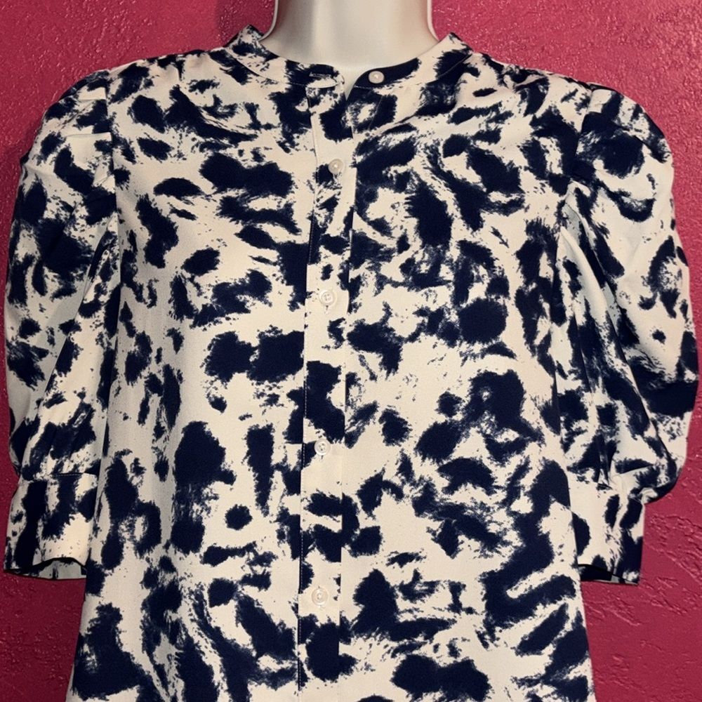 Express Short Puff Sleeve Button Down Blue And Cream Blouse Top S